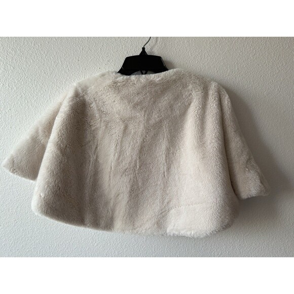 Gianni Bini GB Girls Cream Faux Fur Capelet, Size L/XL - Picture 4 of 6